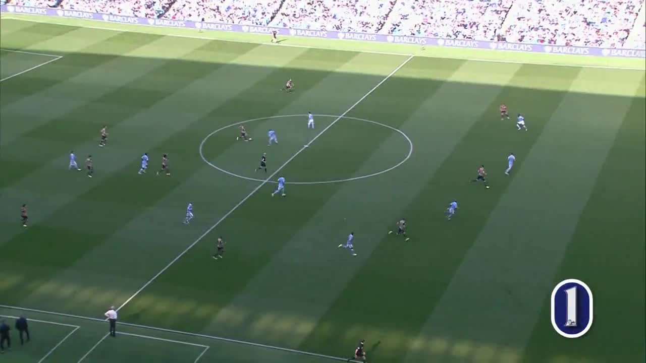Голът на Алексис Санчес за Арсенал срещу Манчестър Сити