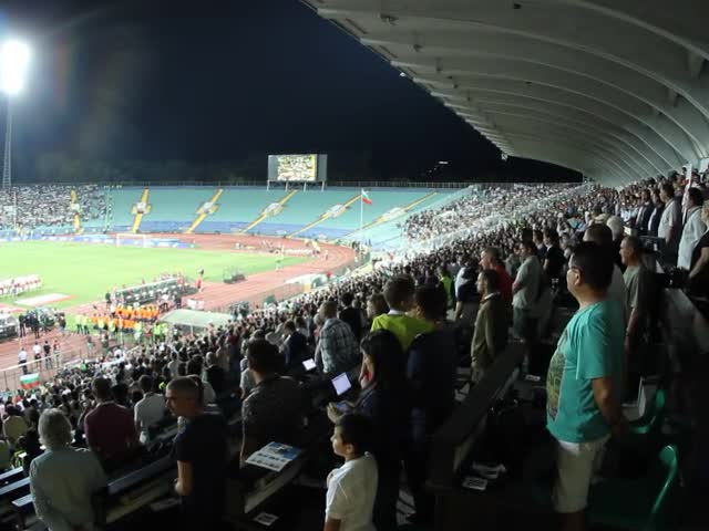 Химнът на България огласи Националния стадион
