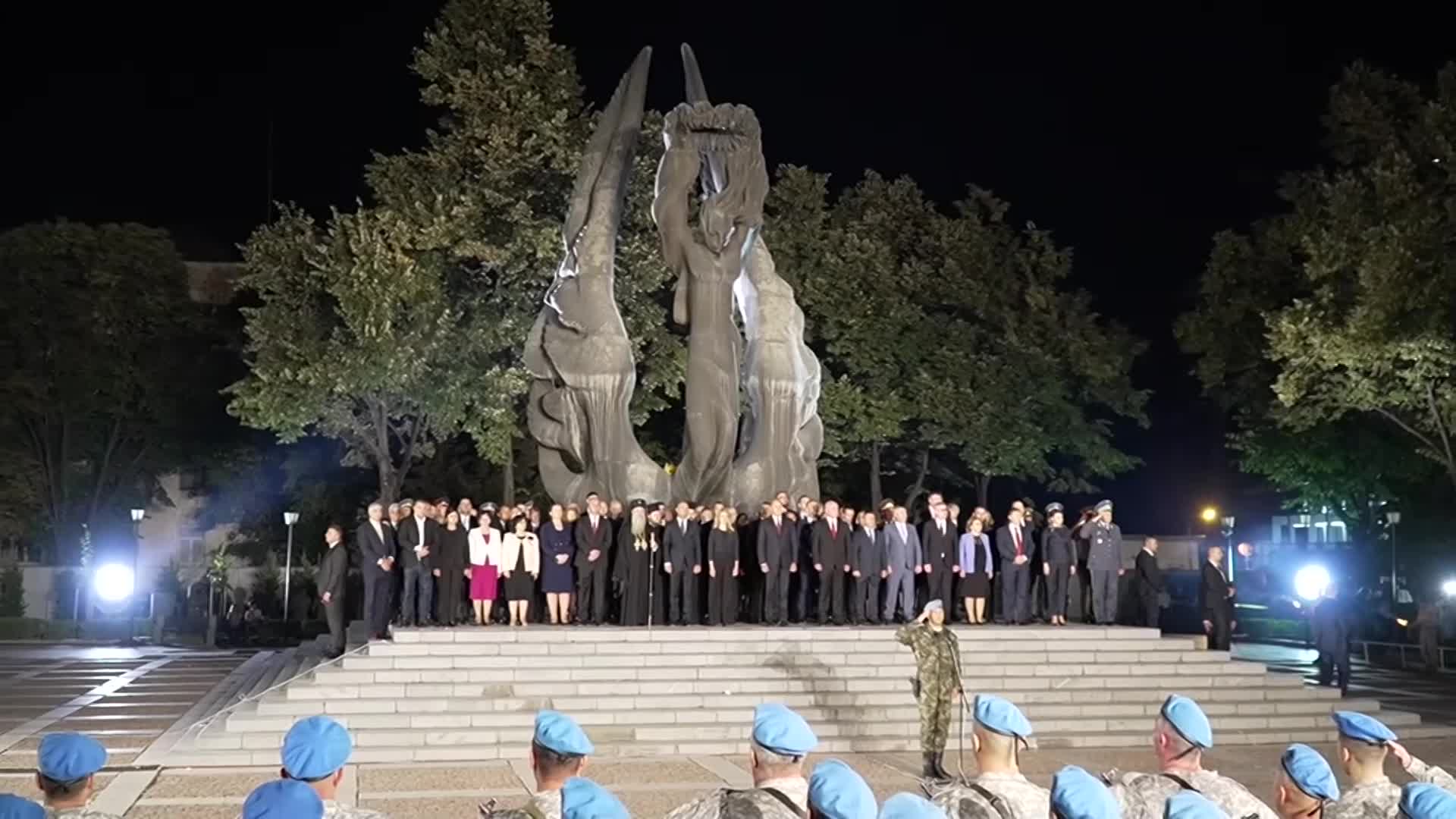 Тържествена заря-проверка на площад „Съединение“ в Пловдив