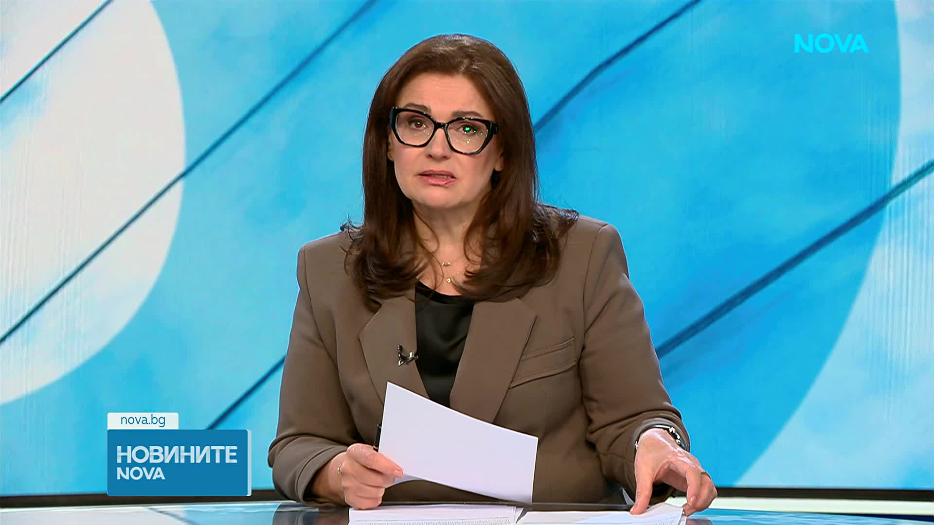 Бус с ученици катастрофира в София, почина шофьорът