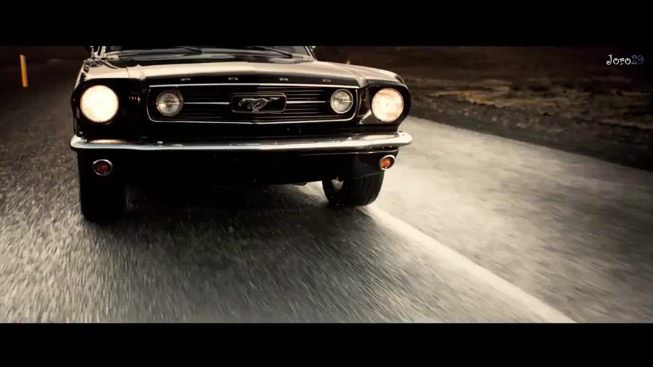 Страхотна! Example - Midnight Run | Official Video |   Превод!