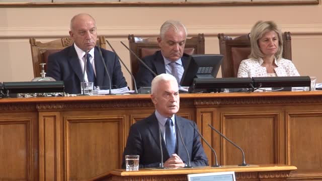 Сидеров: От улични сблъсъци имам впечатления за добрата работа на Младен Маринов
