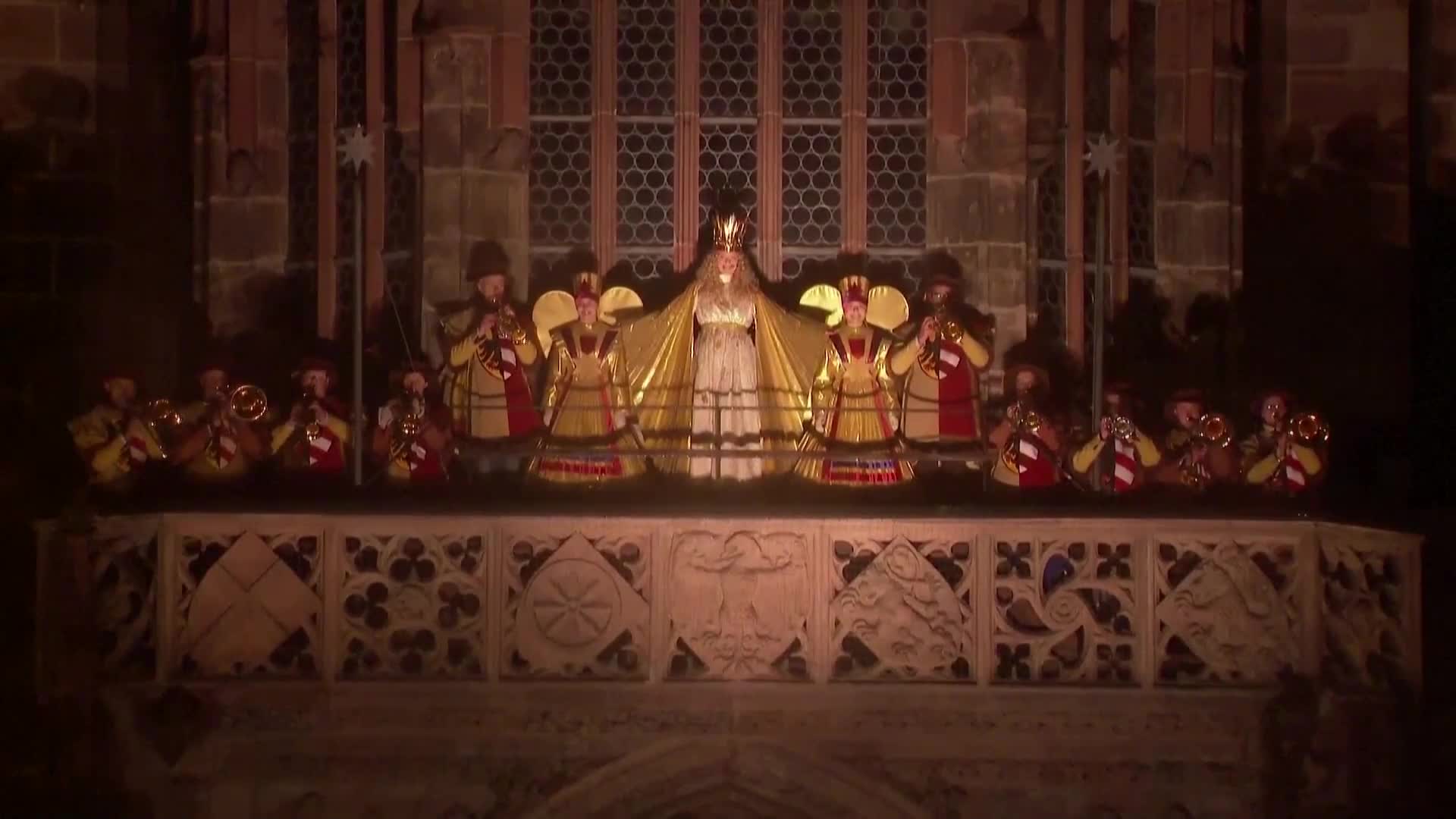 Откриха един от най-старите коледни базари в Германия (ВИДЕО)