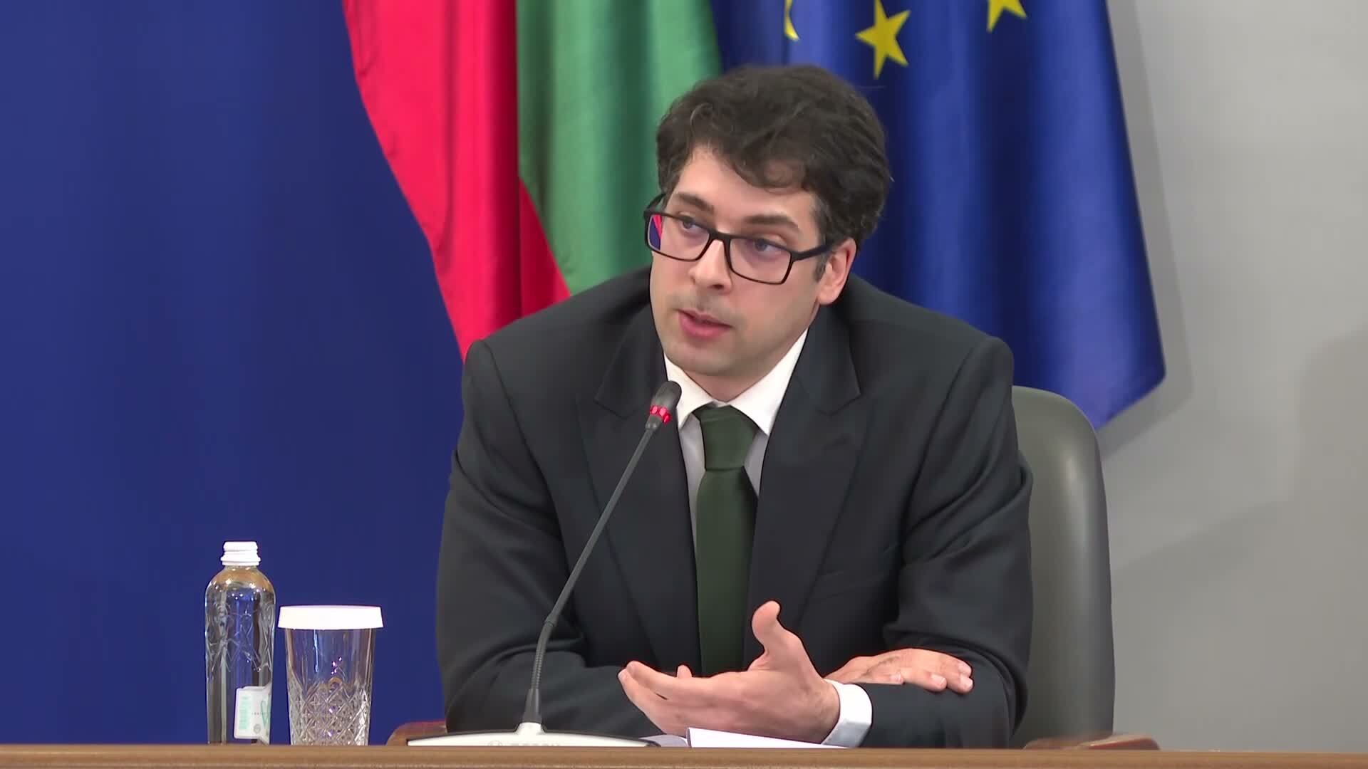 Атанас Пеканов: Кабинетът полага максимални усилия, за да получим останалата част от парите по ПВУ