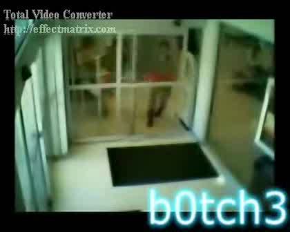 Мнооо Смях Не Е За Хора Със Слаби Сърца