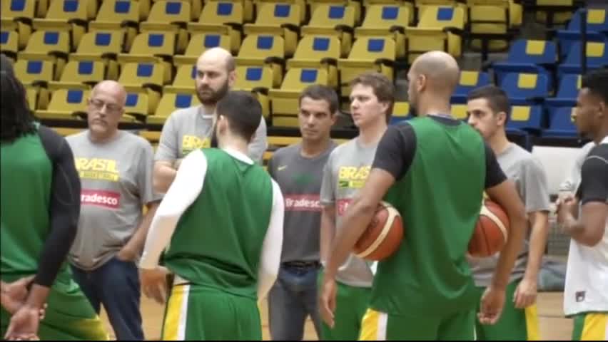Баскетболният тим на Бразилия се стяга за Рио 2016