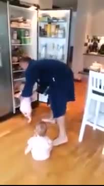 Гладни бебета