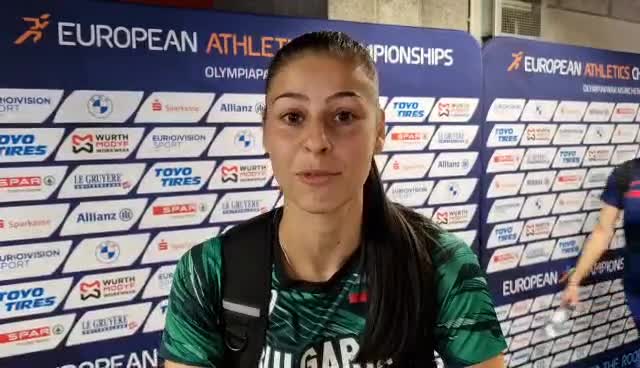 Александра Начева след квалификацията на троен скок в Мюнхен
