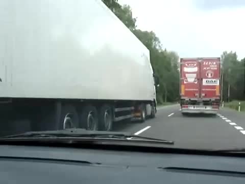 Заради Такива Умират Хора по Пътищата 