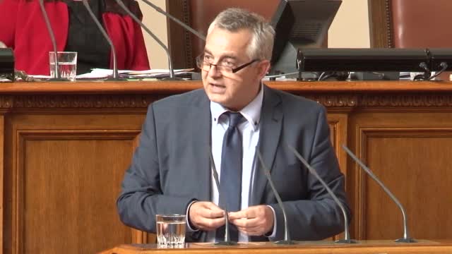 Парламентът прие втория стълб на реформата "Москов"