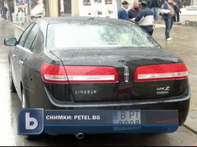 Наш духовник с автомобил за десетки хиляди долари