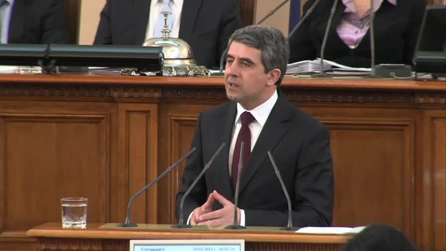 Плевнелиев: Достатъчно скандали, време е за промяна