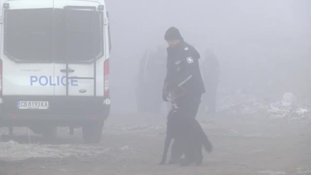 Мащабна полицейска акция в старозагорско село