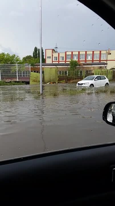 Дъждът във Варна