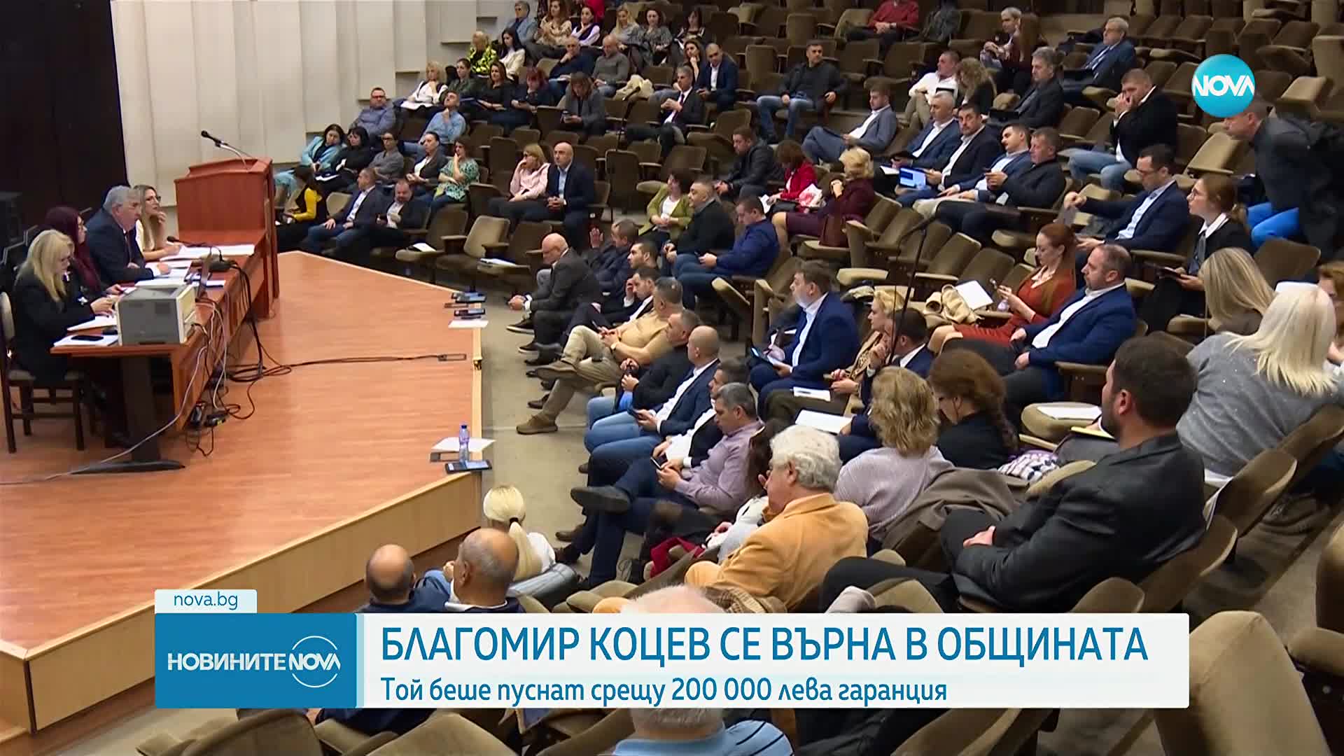 Благомир Коцев се върна на работното си място в общината във Варна