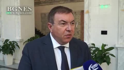 Костадин Ангелов след доклада на АДФИ за "Пирогов": Хинков да подава оставка още днес