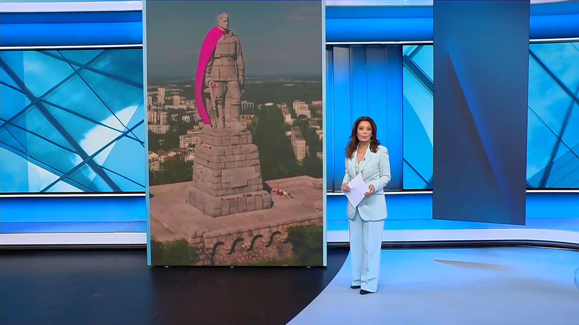 Новините на NOVA | Централна емисия | 10 май 2026