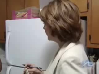 Негри Пребиват Брутално Момче