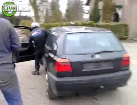 Не е за Перничани със слаби сърца... Смях!