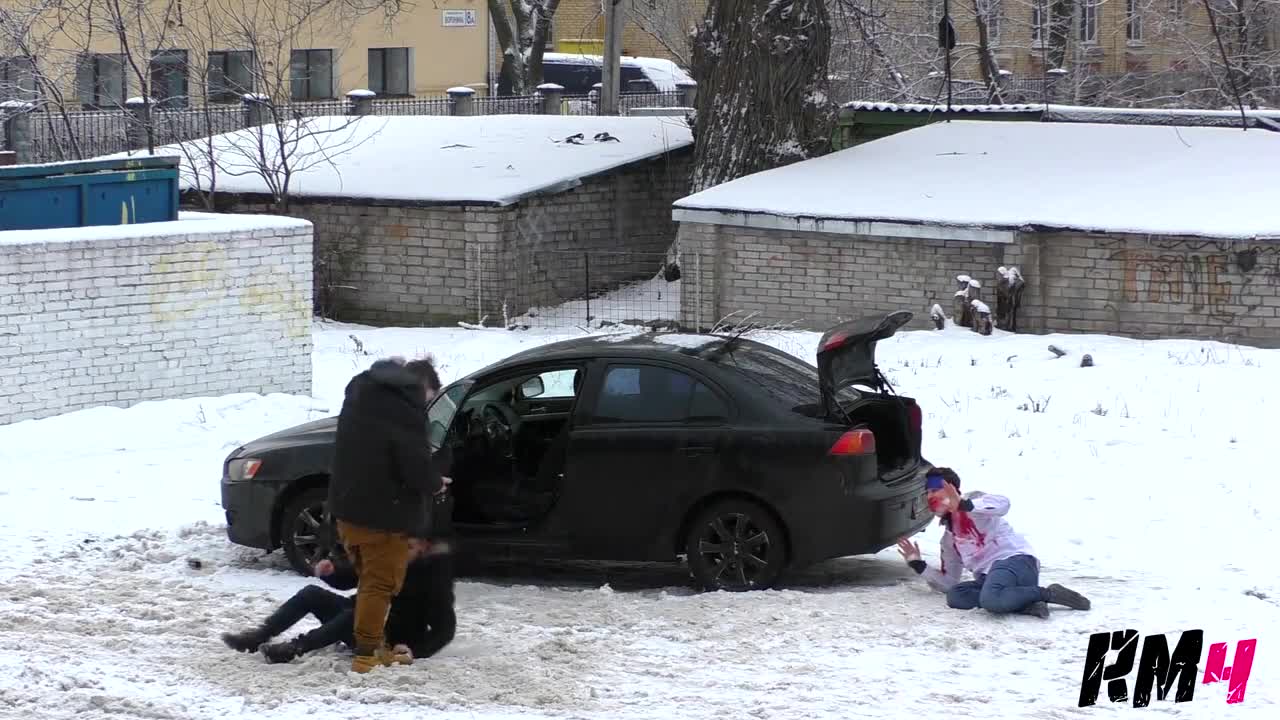 Заложник в багажника на автомобил - Шега