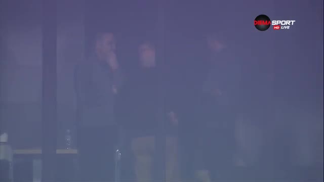 Мъри Стоилов отново във ВИП ложата на "Герена"