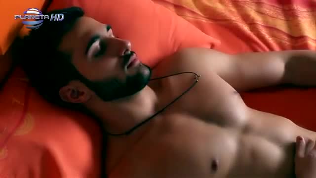 Роксана - Само тази нощ 2013 / Official Video