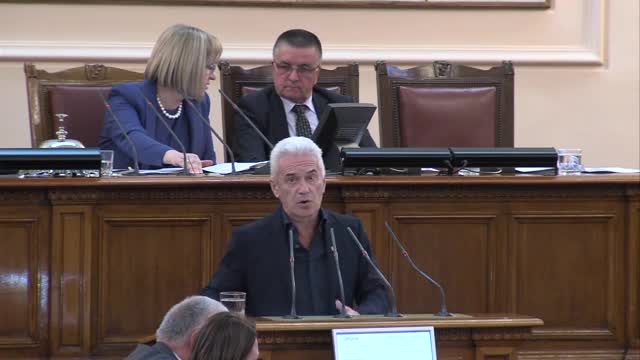 Сидеров: Разделянето на властите не означава различни галактики