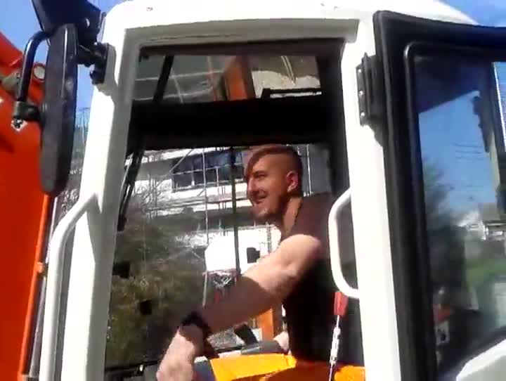 Когато няма отварачка за бира!