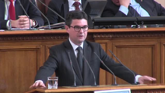 Зеленогорски: Динамичните мнозинства могат да се окажат плаващи пясъци (ВИДЕО)