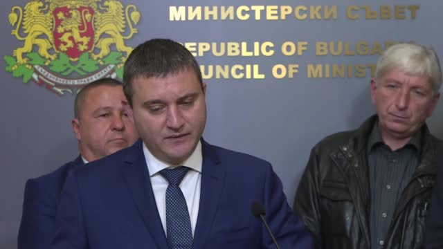 Горанов: Постигнахме договореност за повече отчетност на кметовете