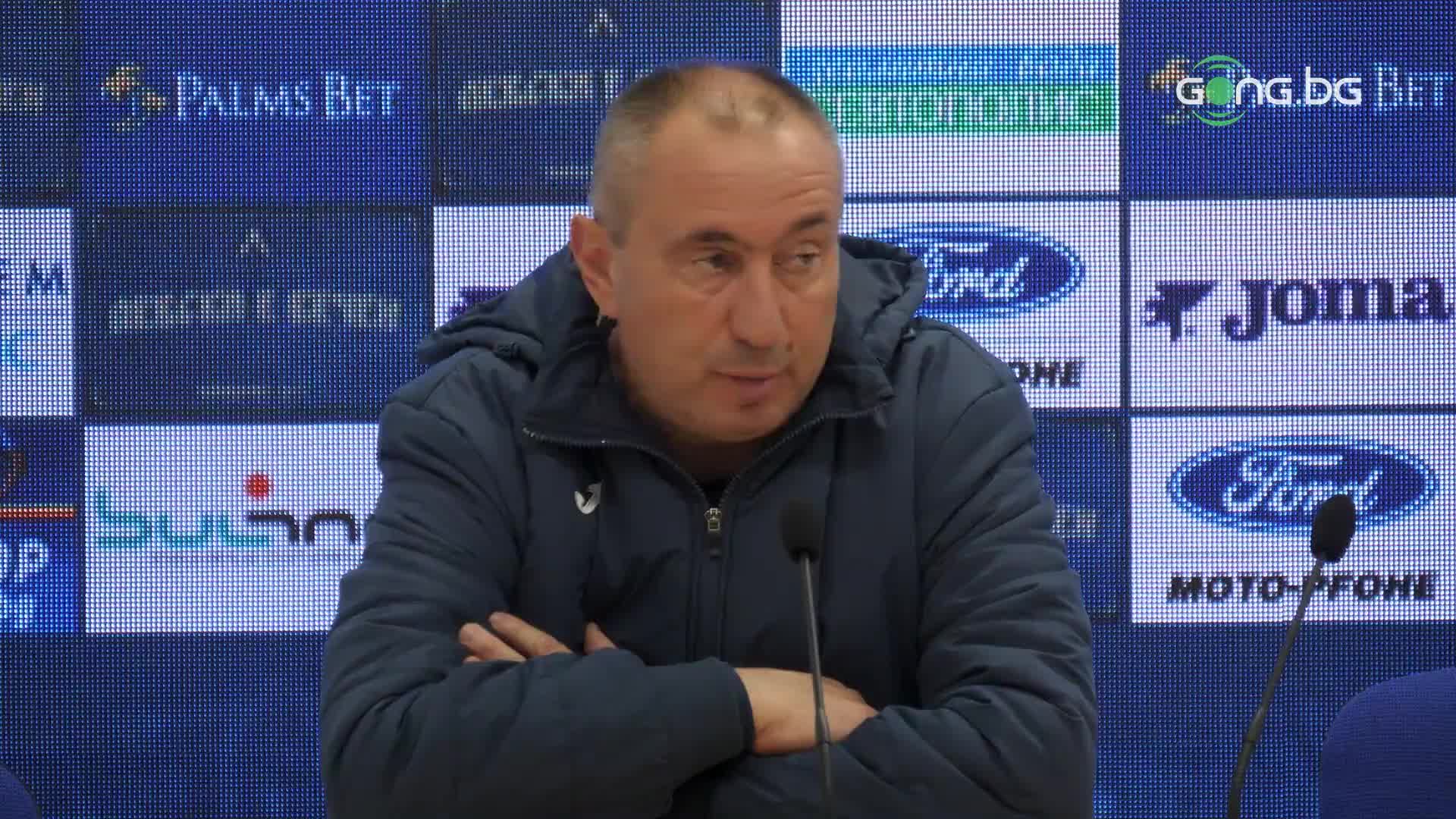 Стоилов: Не съм спокоен за Лудогорец, но играчите са виновни за всичко хубаво