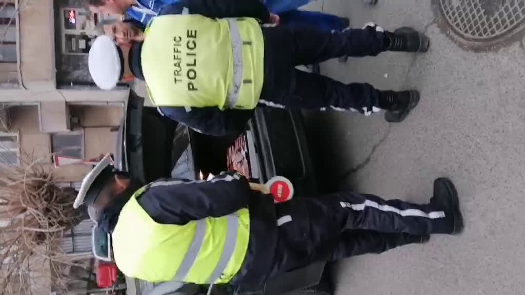 Спецакция в Бургаско: Разбиха нарколаборатория, 11 души са задържани