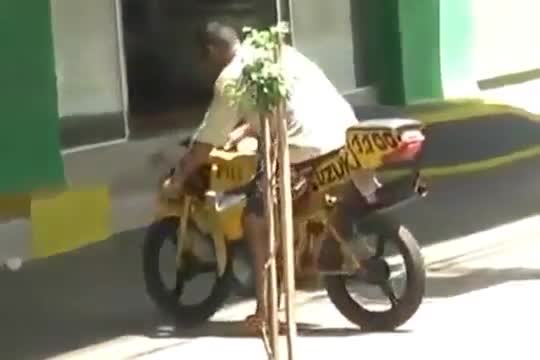 Много Мощен Мотор ... С М Я Х