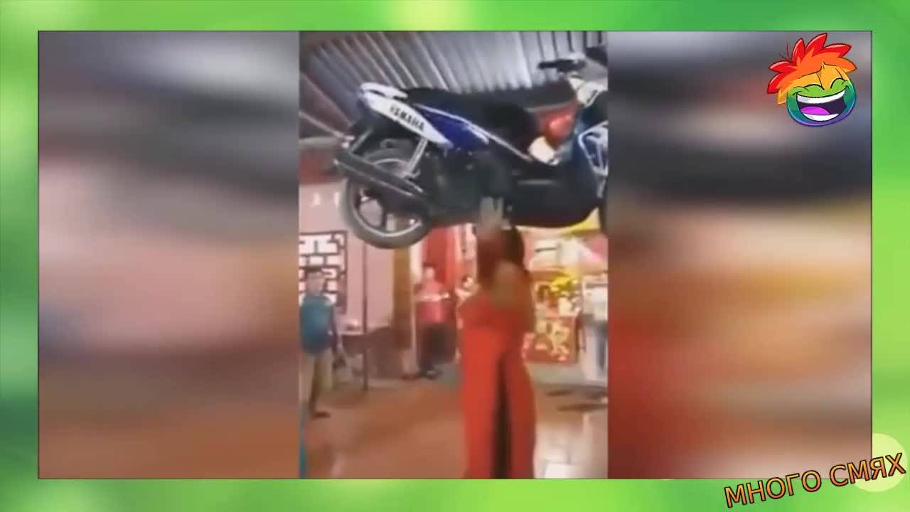 Вижте защо жените са по-луди от мъжете - Много смях