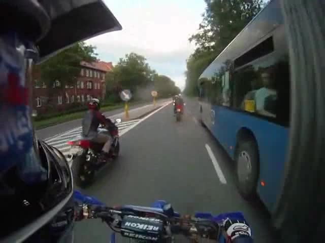 Моторист здрависа шофьор