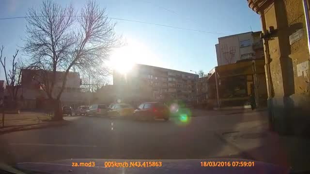 Нагло преминаване на червен светофар в Плевен