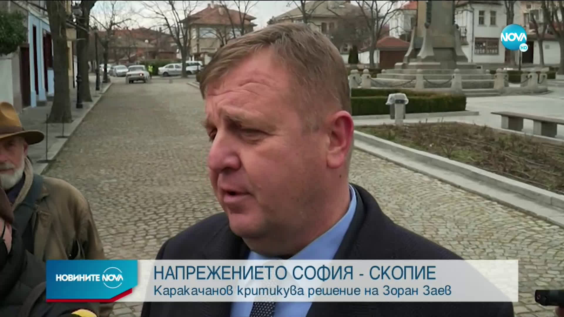Каракачанов коментира участието си в клип за набиране на войнци