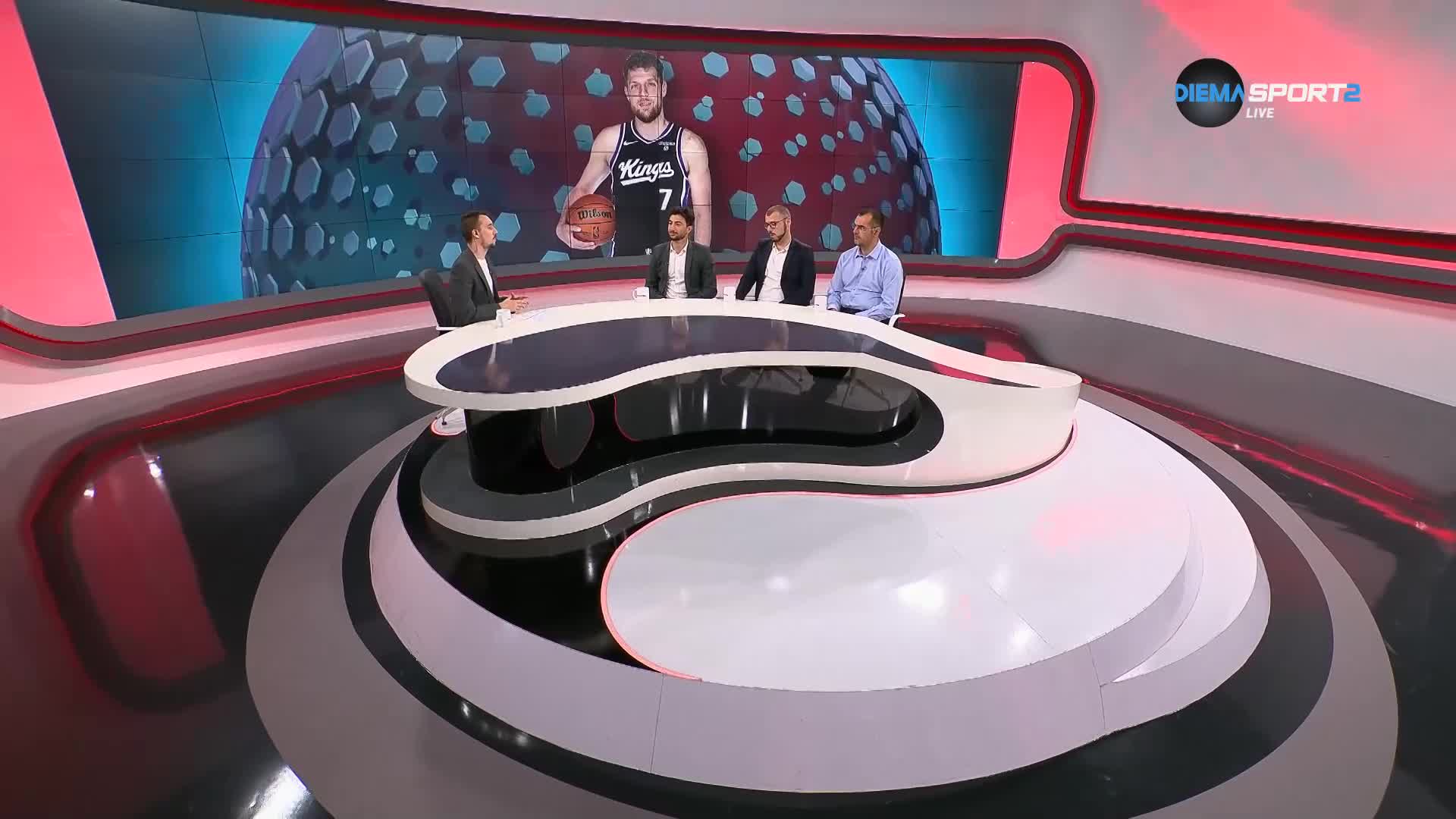 Нба Екшън: Сезонът на Везенков