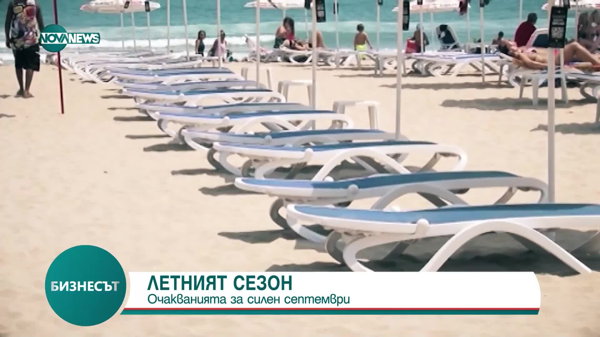 ЛЕТНИЯТ СЕЗОН: Oчаква се силен септември, туристите търсят главно кемпери и бунгала