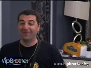 Vip Brother 3 - 09.04.09г. - Саша успокоява новата Гост звезда Теодора!
