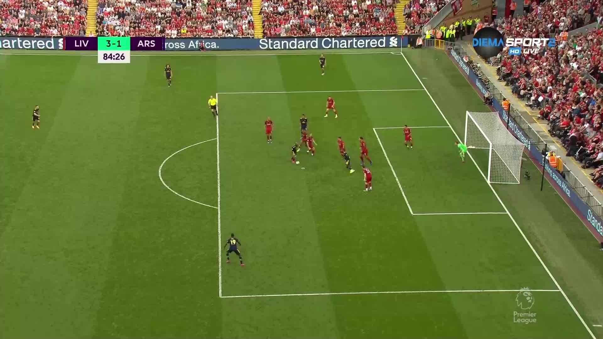 Торейра отчете с гол присъствието на Арсенал на "Анфийлд"