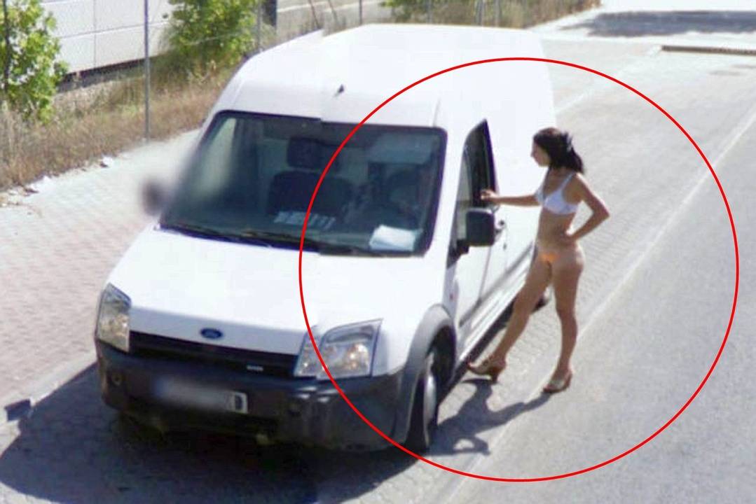 Най-шантавите снимки, заснети от Google Maps