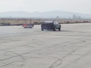 Кола Стартира