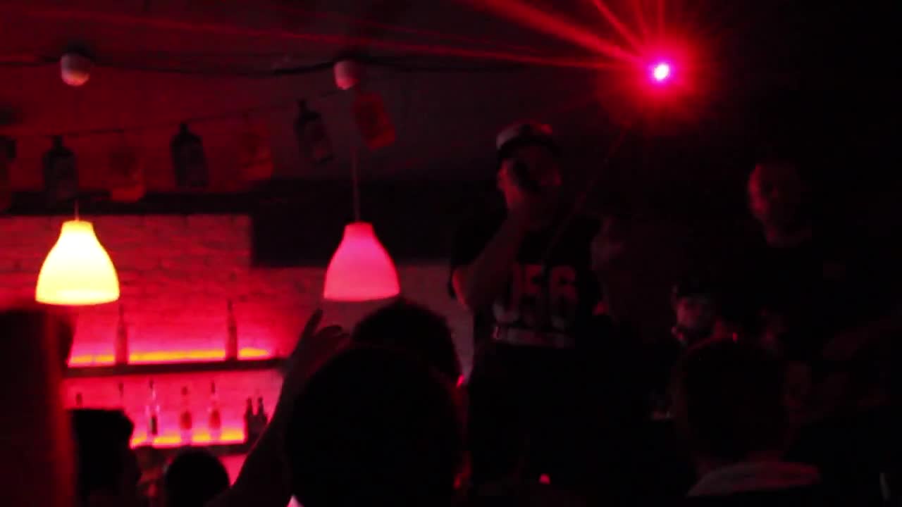 >Dim4ou & F.o. - Януари (live/zanimation)