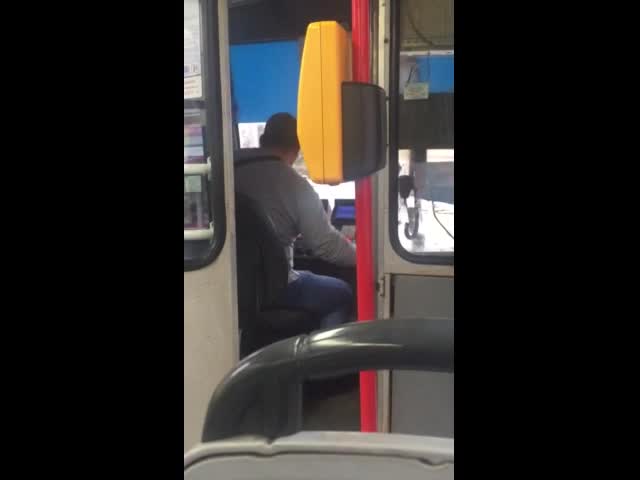 Пушенето в градския транспорт