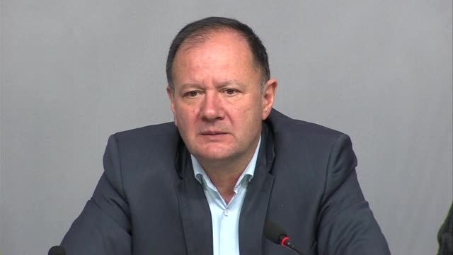 Миков: Няма да сам да се предложа за председател