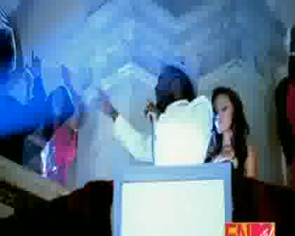 Flo Rida Ft. Will.i.am & Fergie - In The Ayer