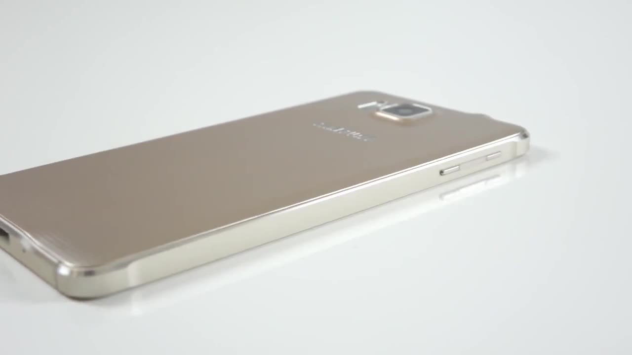 Едно от най-симпатичните предложения на Samsung - Galaxy Alpha - видео ревю на smartphone.bg