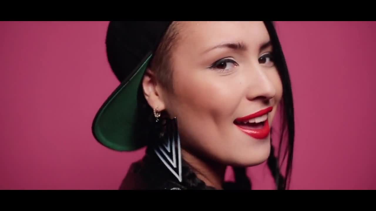 Луда руска мацка ! Kristina Si - Ну ну да ( Official video )