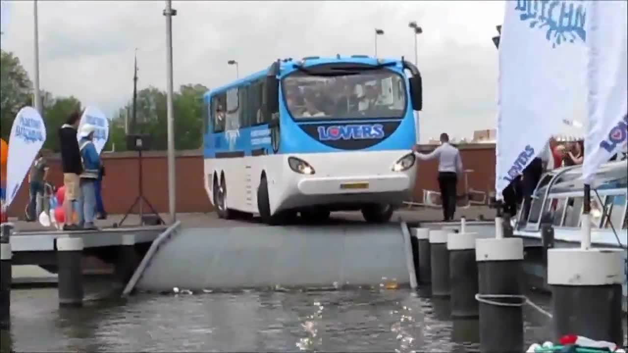 Луд автобус в Амстердам